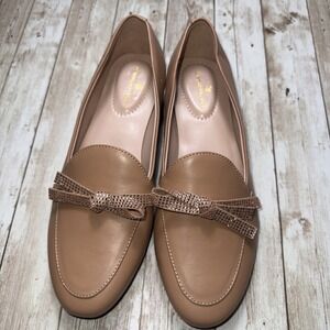BANDOLINO‎ Women's Jayme Almond Toe Embellished Bow Loafers Slip On 7.5 M Nude